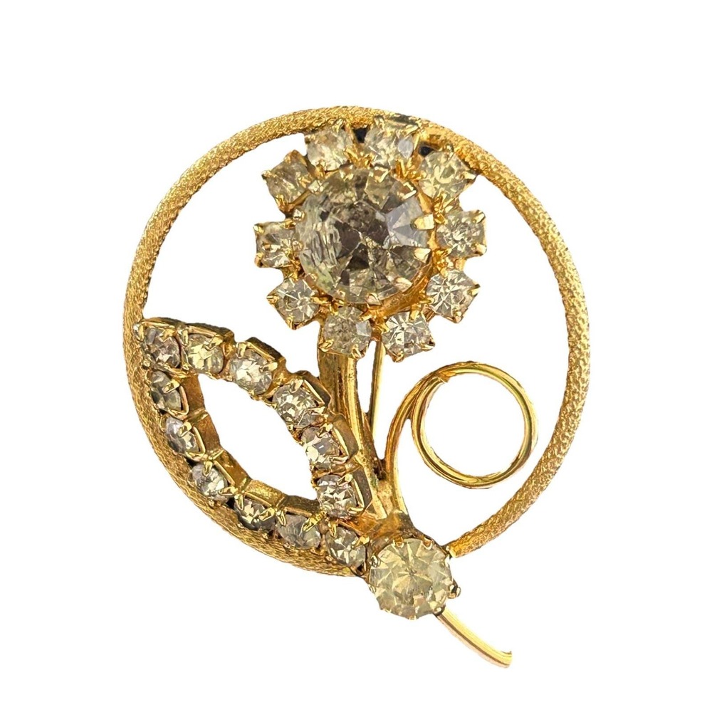 Vintage Gold Tone And Rhinestone Flower Unsigned Brooch Pin